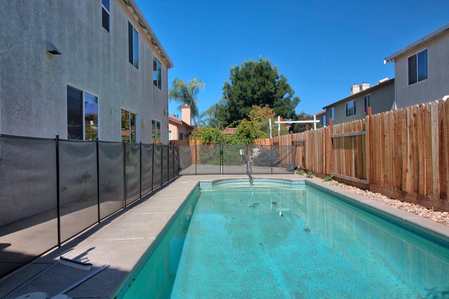 3417 Inverness Court Modesto, CA 95355 - Photo 8 of 47 Gallery Image 8