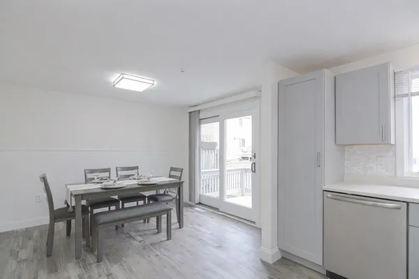 $3,200 | 80 Broadway, Unit 8, North Attleboro, MA 02760