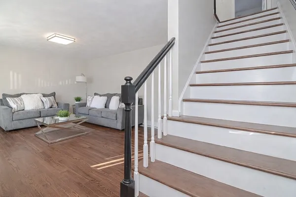 $3,200 | 80 Broadway, Unit 8, North Attleboro, MA 02760