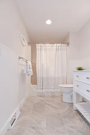 $3,200 | 80 Broadway, Unit 8, North Attleboro, MA 02760