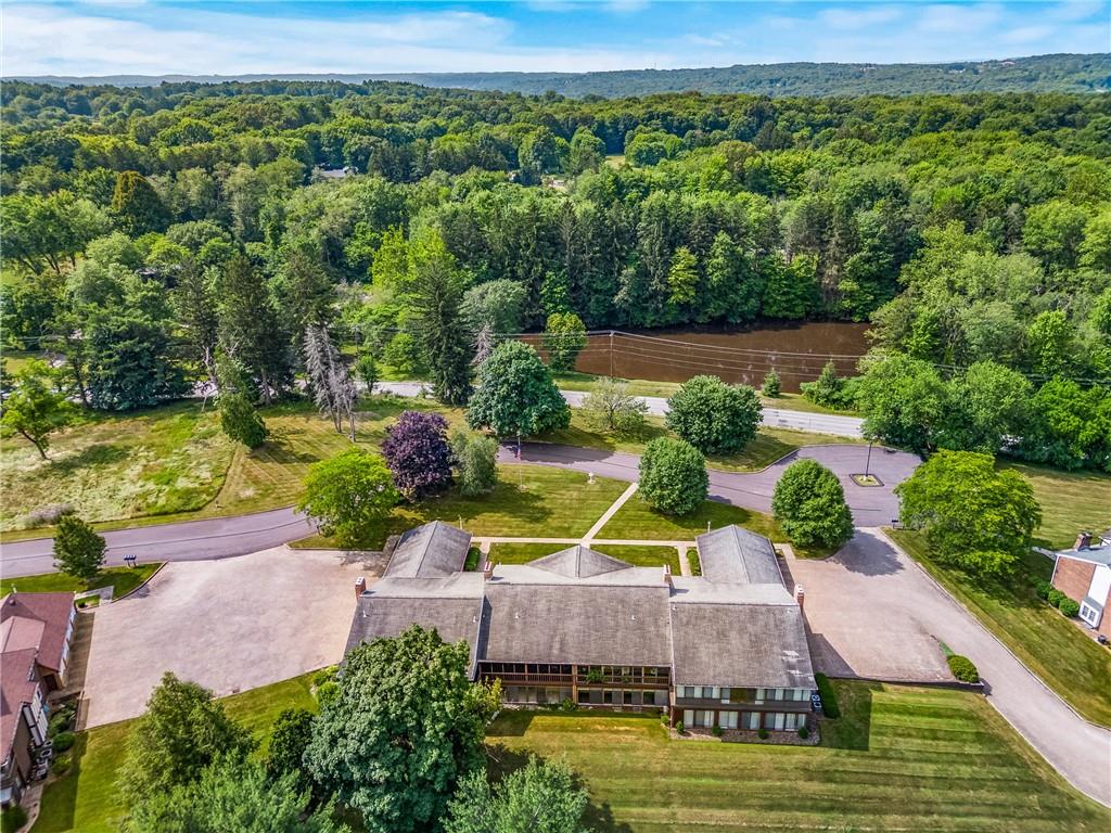 286 Windsor Ridge, Unit 25 New Castle, PA 16105 - Photo 24 of 26 Gallery Image 24