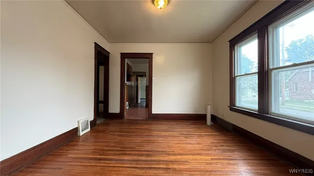 $130,000 | 1890 Linwood Avenue, Niagara Falls, NY 14305