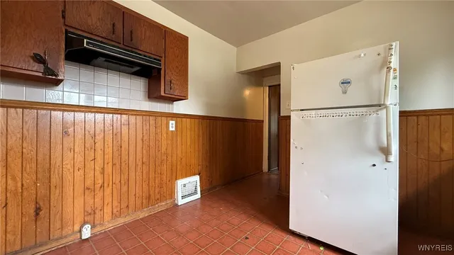 $130,000 | 1890 Linwood Avenue, Niagara Falls, NY 14305