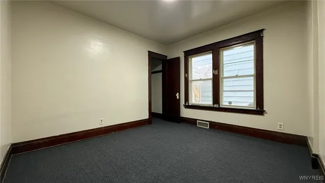 $130,000 | 1890 Linwood Avenue, Niagara Falls, NY 14305