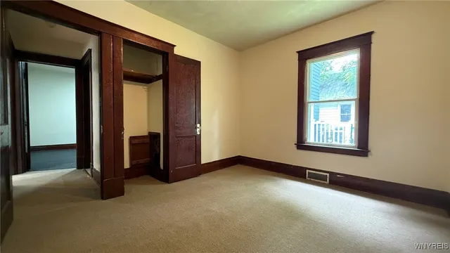 $130,000 | 1890 Linwood Avenue, Niagara Falls, NY 14305