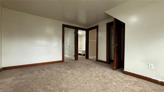 $130,000 | 1890 Linwood Avenue, Niagara Falls, NY 14305