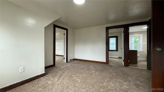 $130,000 | 1890 Linwood Avenue, Niagara Falls, NY 14305