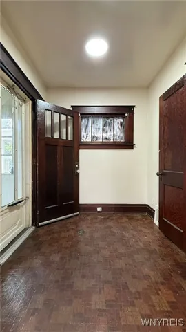 $130,000 | 1890 Linwood Avenue, Niagara Falls, NY 14305