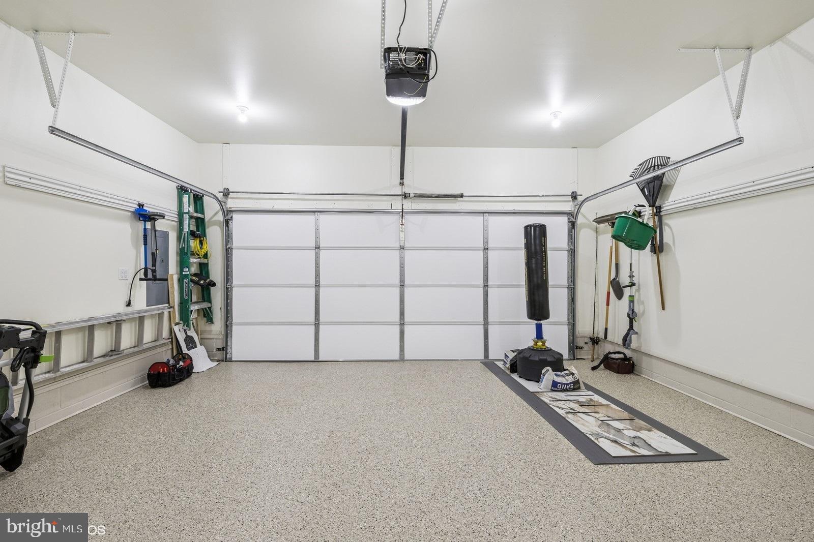 408 Summit Drive Seaford, DE 19973 - Photo 31 of 32 a view of a room with gym equipment