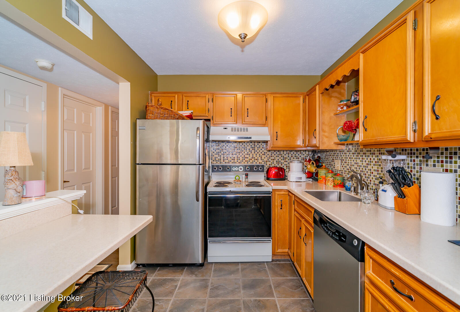 410 Mockingbird Valley Road, Unit 45 Louisville, KY 40207 - Photo 11 of 30 410 Mockingbird Valley Rd L-15
