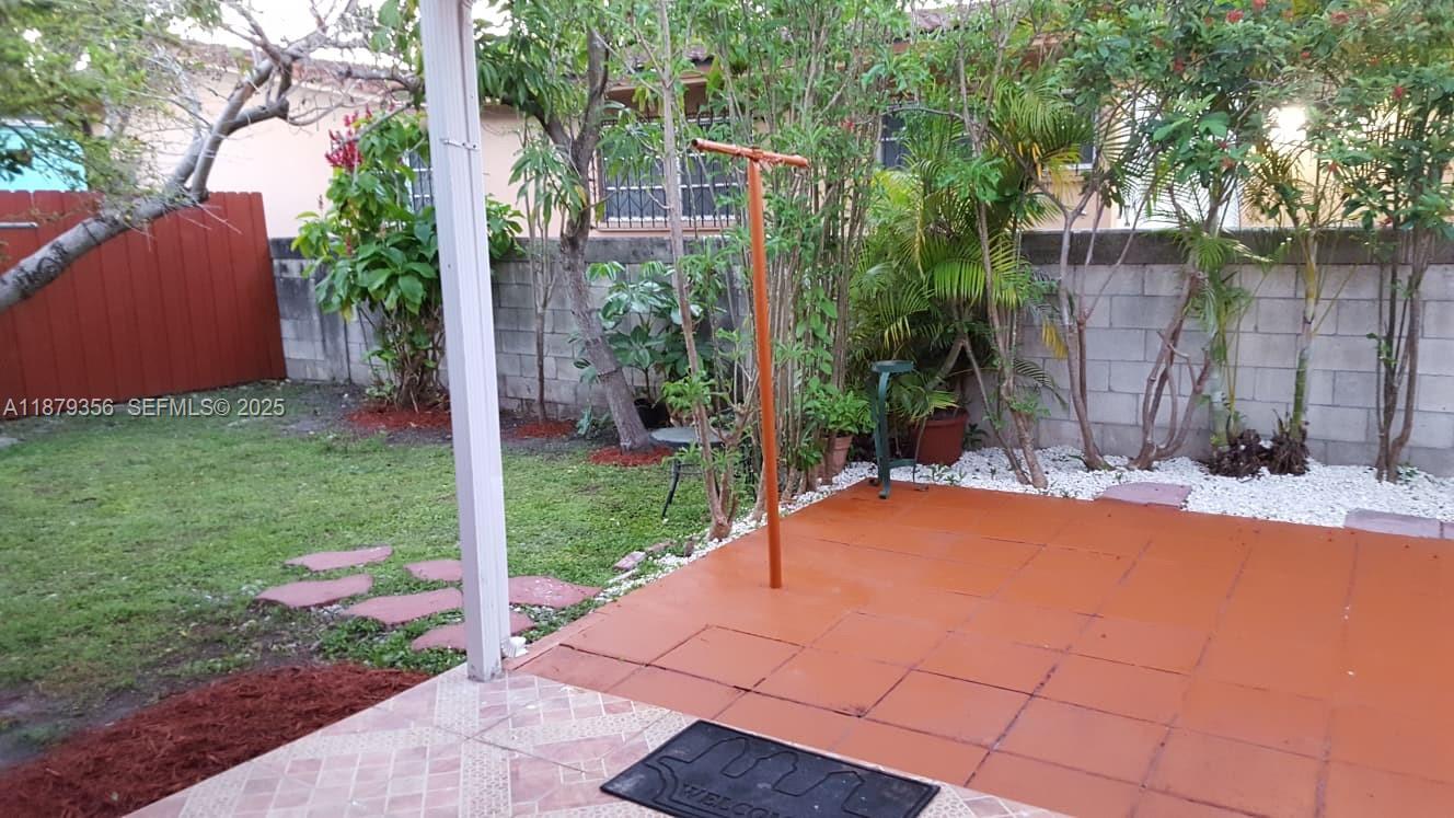 2915 Southwest 4th Street Miami, FL 33135 - Photo 10 of 29