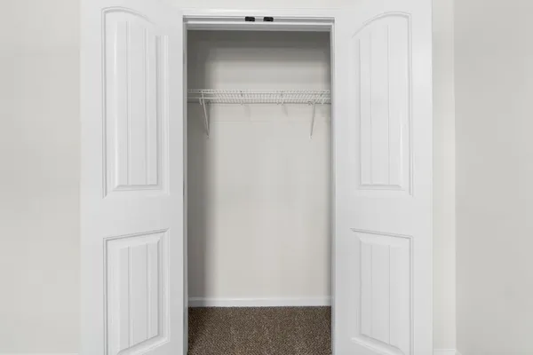 $1,245 | 229 East Johnson Circle, Unit C208, Clarksville, TN 37040