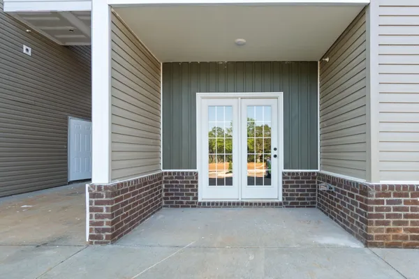 $1,245 | 229 East Johnson Circle, Unit C208, Clarksville, TN 37040
