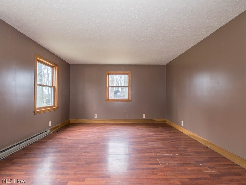 31185 Haessly Road Hanoverton, OH 44423 - Photo 10 of 22 Living Room