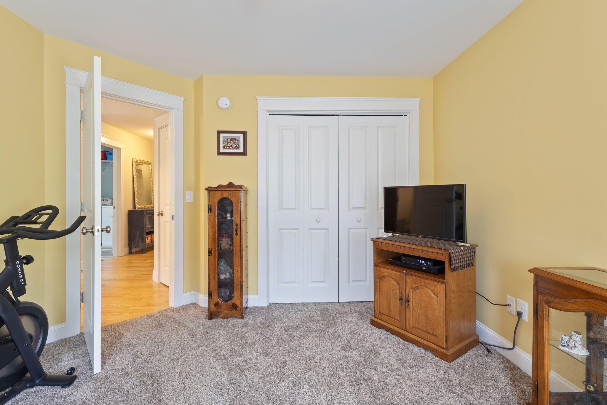 2 Douglas Road Scarborough, ME 04074 - Photo 25 of 56 2_Douglas_Rd_080