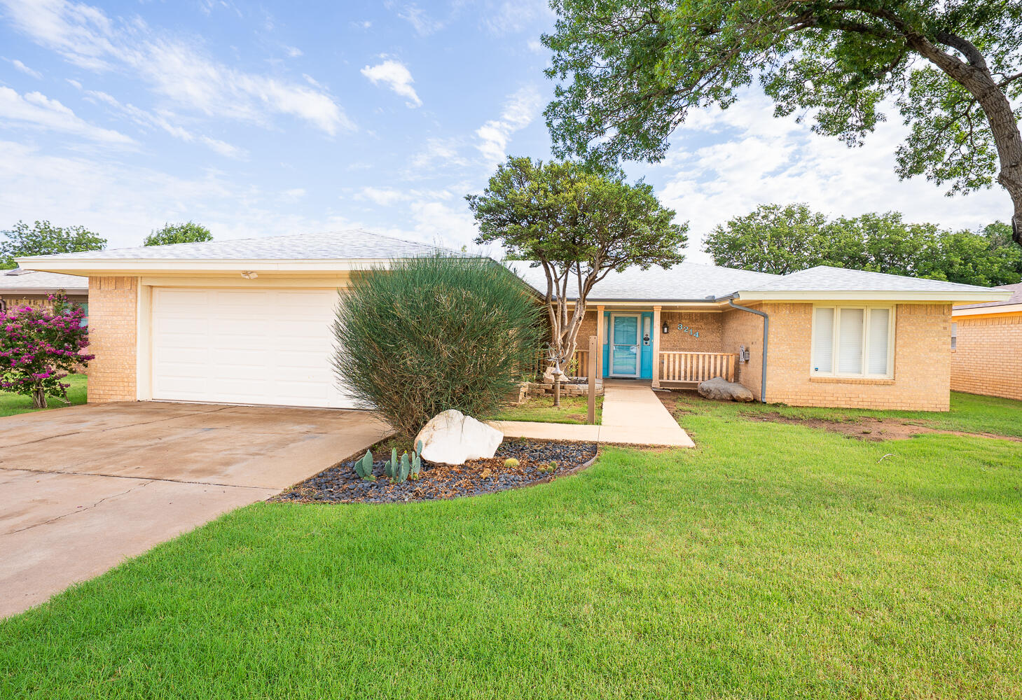 3214 94th Street Lubbock, TX 79423 - Photo 1 of 19 DSC00859