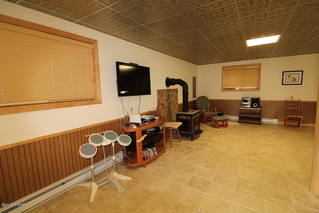 904 Deerfield Road Lake Ariel, PA 18436 - Photo 26 of 44 More Lower Level