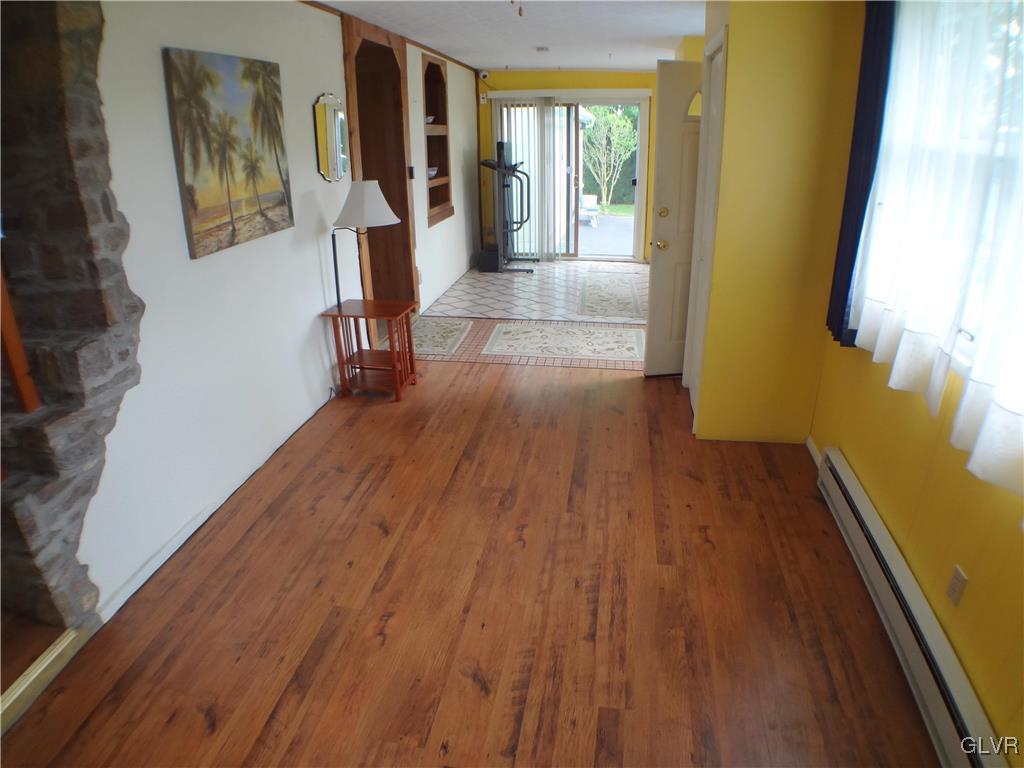 3735 Tank Farm Road Emmaus, PA 18049 - Photo 9 of 31 Gallery Image 9