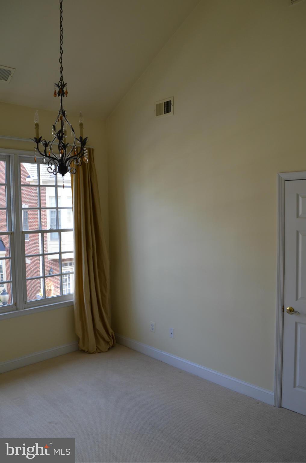 302 South Payne Street Alexandria, VA 22314 - Photo 14 of 30 Bedroom (Master)