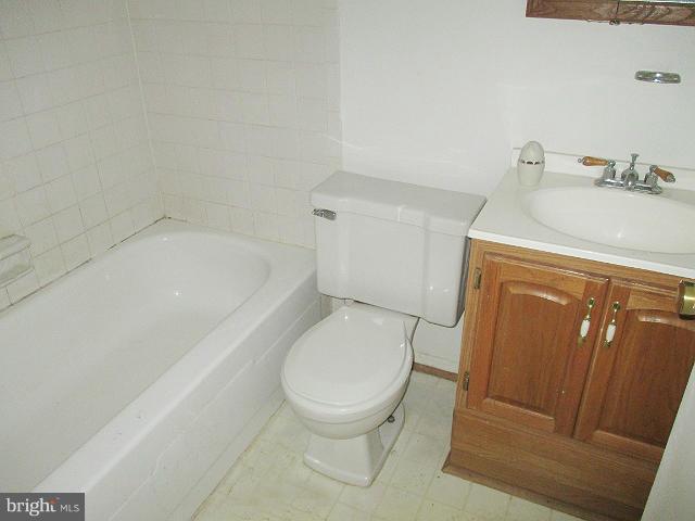 8917 Footed Ridge Columbia, MD 21045 - Photo 11 of 19 Bath