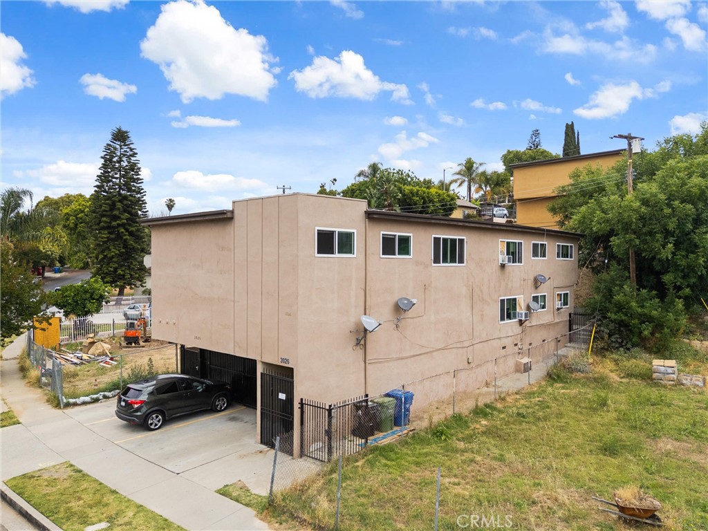 3925 Barrett Road Los Angeles, CA 90032 - Photo 9 of 17