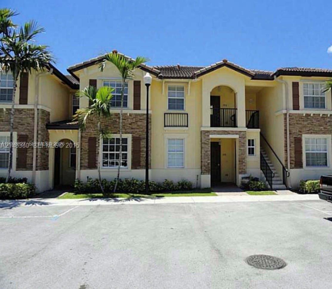 1575 Northeast 33rd Avenue, Unit 1069 Homestead, FL 33033 - Photo 4 of 19