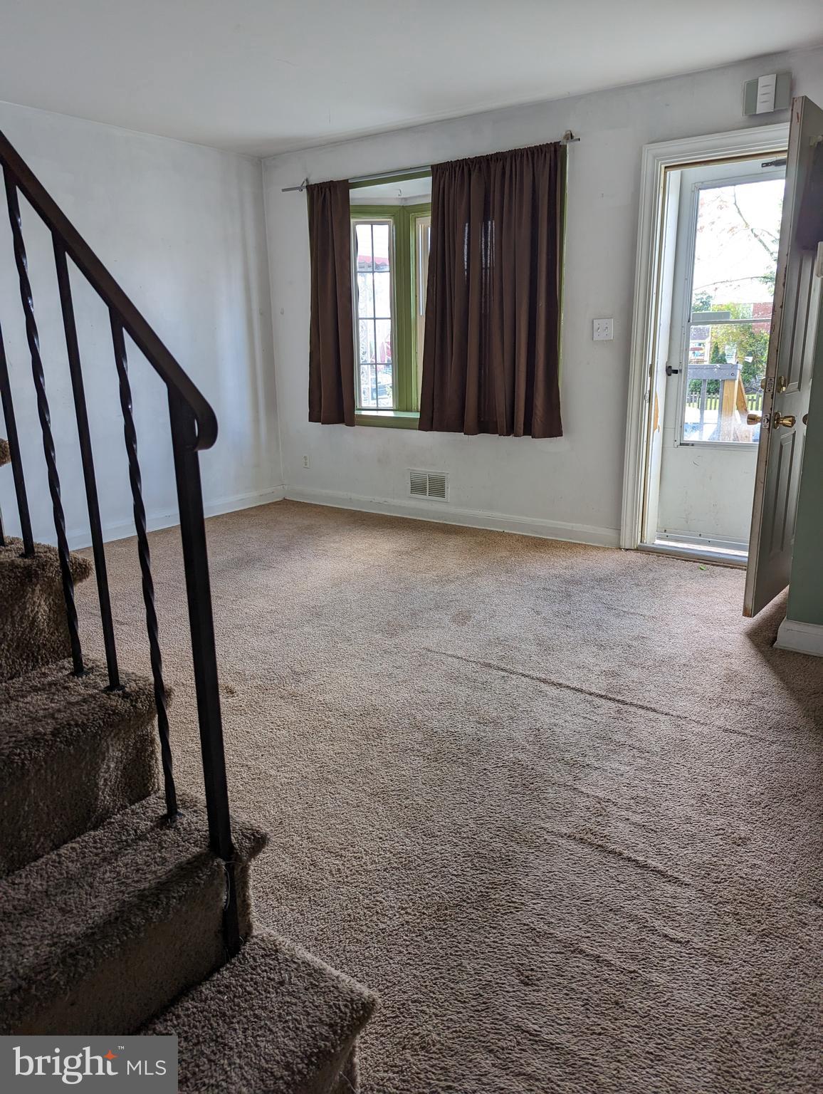 1046 Middlesex Road Essex, MD 21221 - Photo 6 of 13