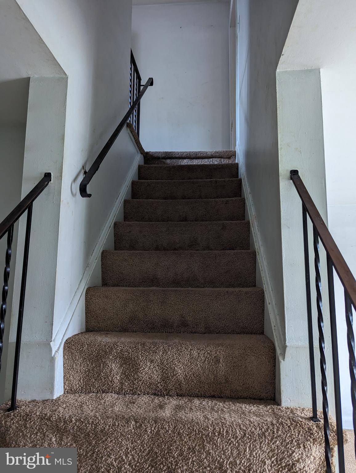 1046 Middlesex Road Essex, MD 21221 - Photo 7 of 13