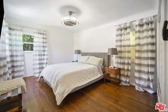 $1,095,000 | 10721 Landale Street, Toluca Lake, CA 91602