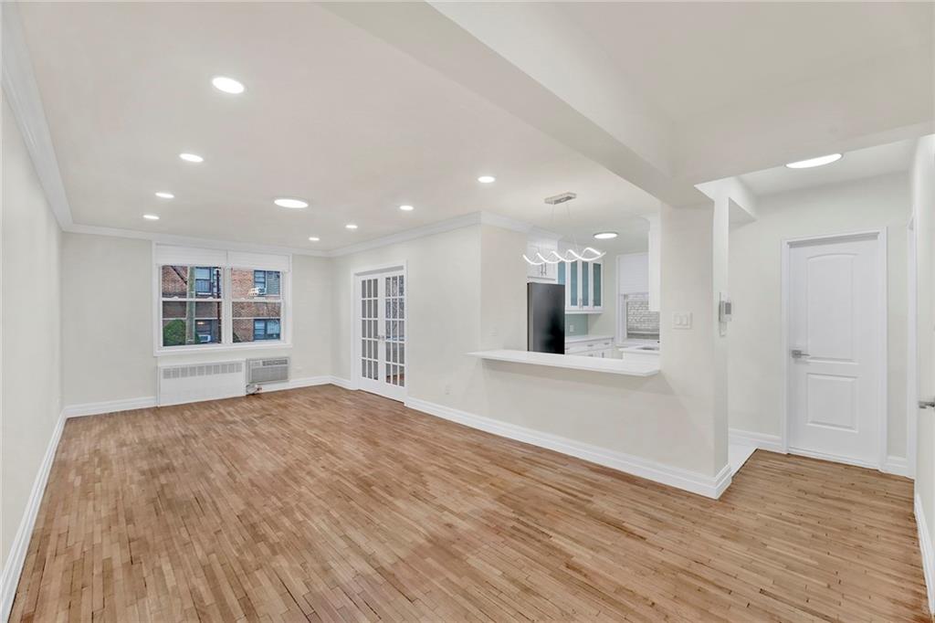 9411 Shore Road, Unit 1K Brooklyn, NY 11209 - Photo 2 of 26 Gallery Image 2