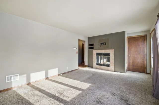 $234,900 | 204 East 3rd Street, Kimberly, WI 54136