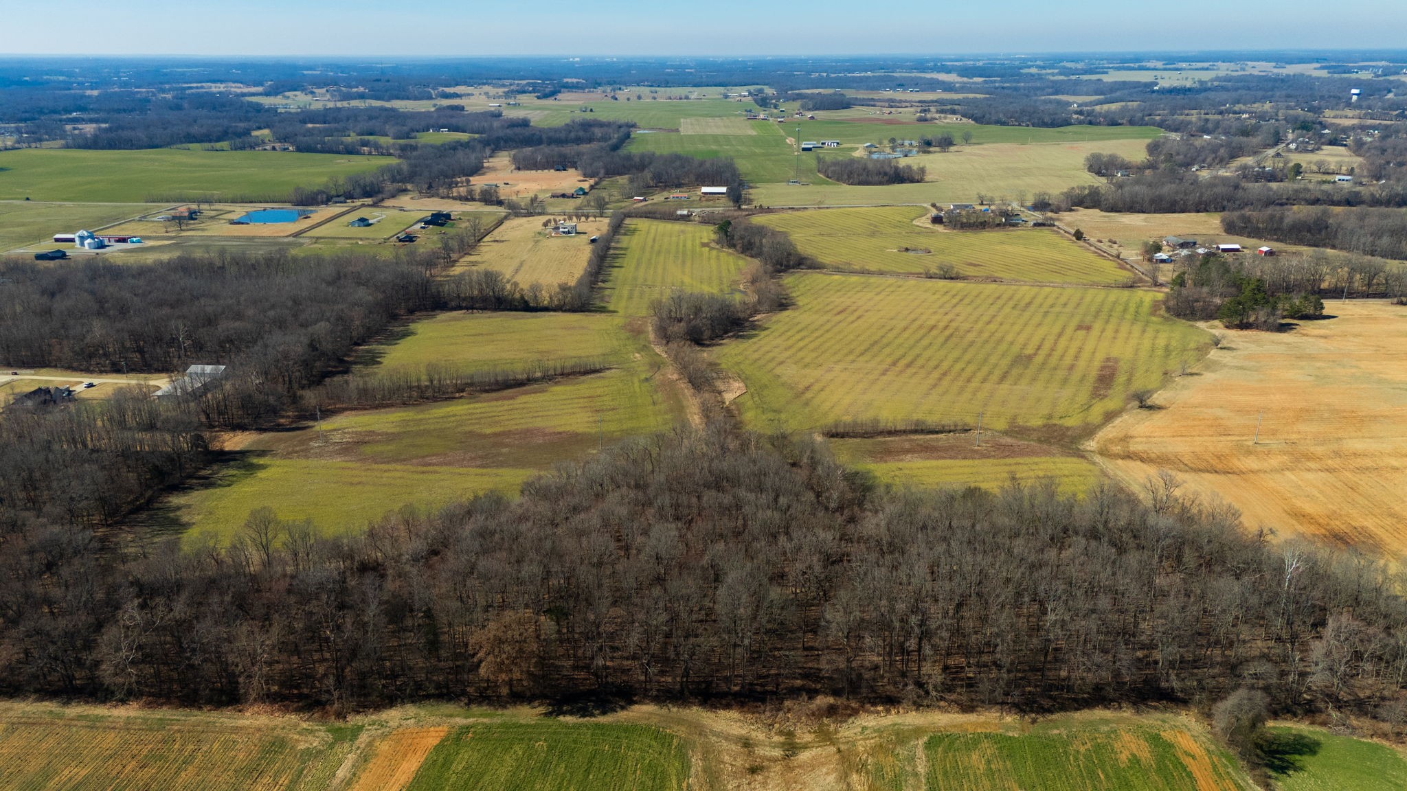 1902 Kinneys Road Adams, TN 37010 - Photo 4 of 59 a view of a city