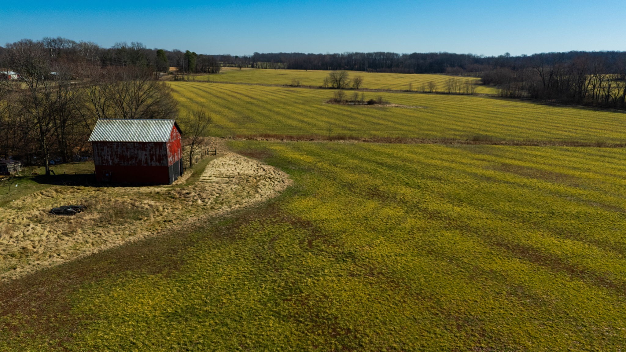 1902 Kinneys Road Adams, TN 37010 - Photo 45 of 59 a view of an ocean from a balcony