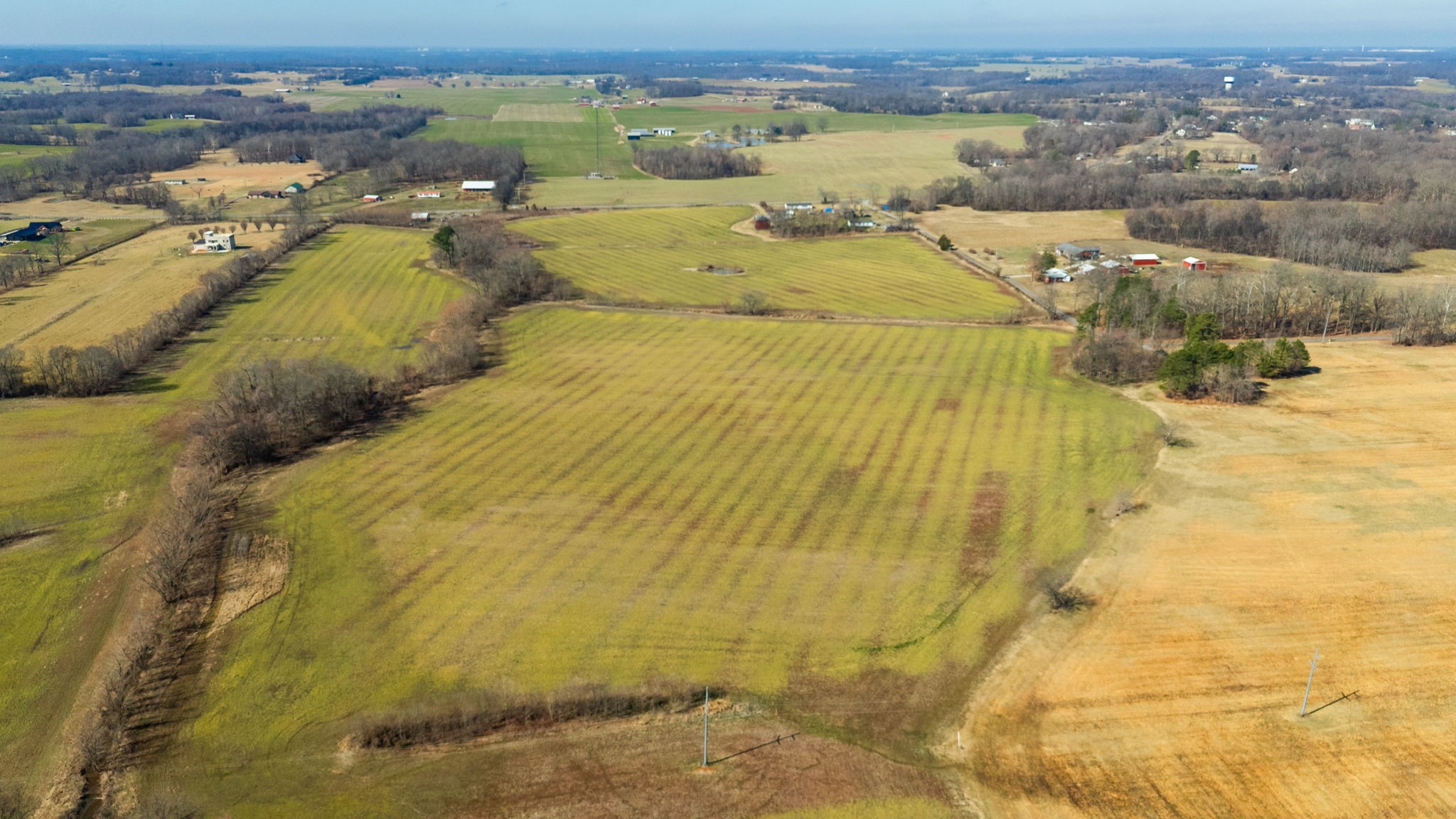 1902 Kinneys Road Adams, TN 37010 - Photo 50 of 59 a view of a city