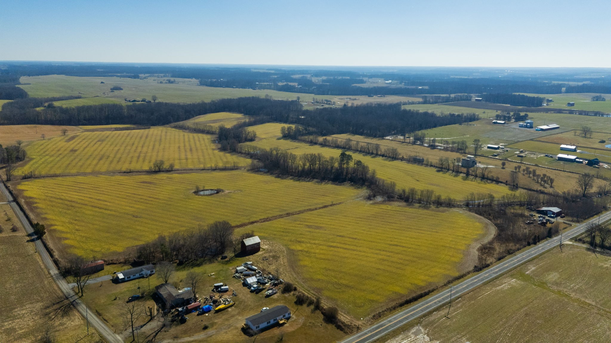 1902 Kinneys Road Adams, TN 37010 - Photo 58 of 59 a view of an ocean from a balcony