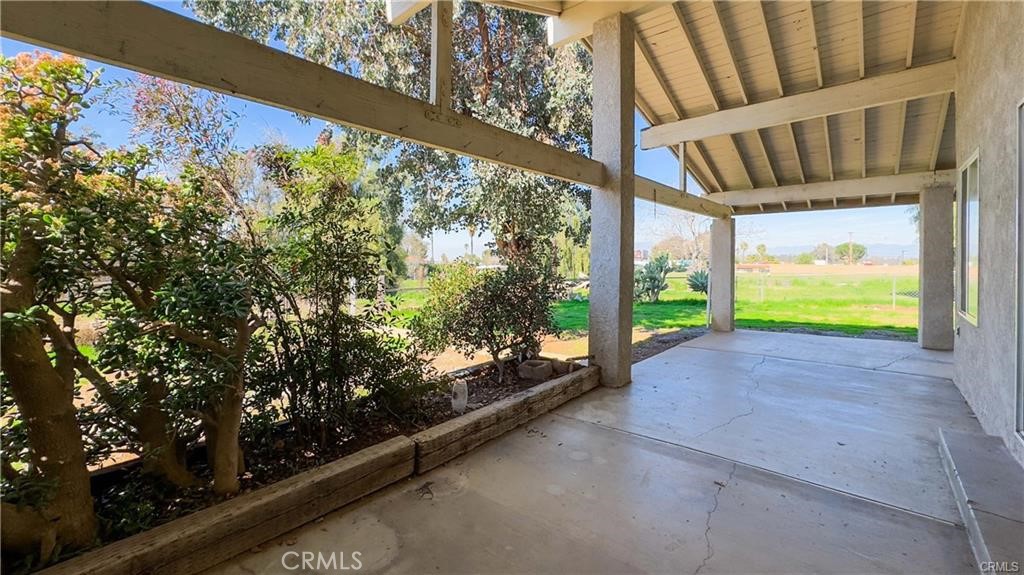 16201 Alta Cresta Avenue Riverside, CA 92508 - Photo 35 of 51