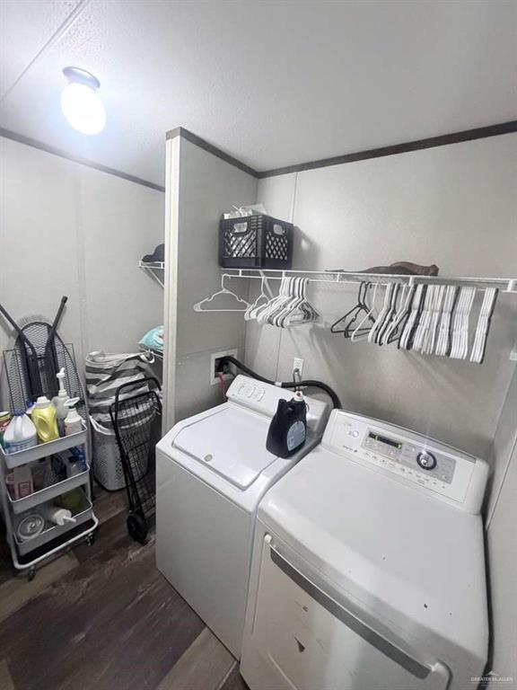 8511 Western Road Mission, TX 78574 - Photo 13 of 15 a utility room with dryer and washer