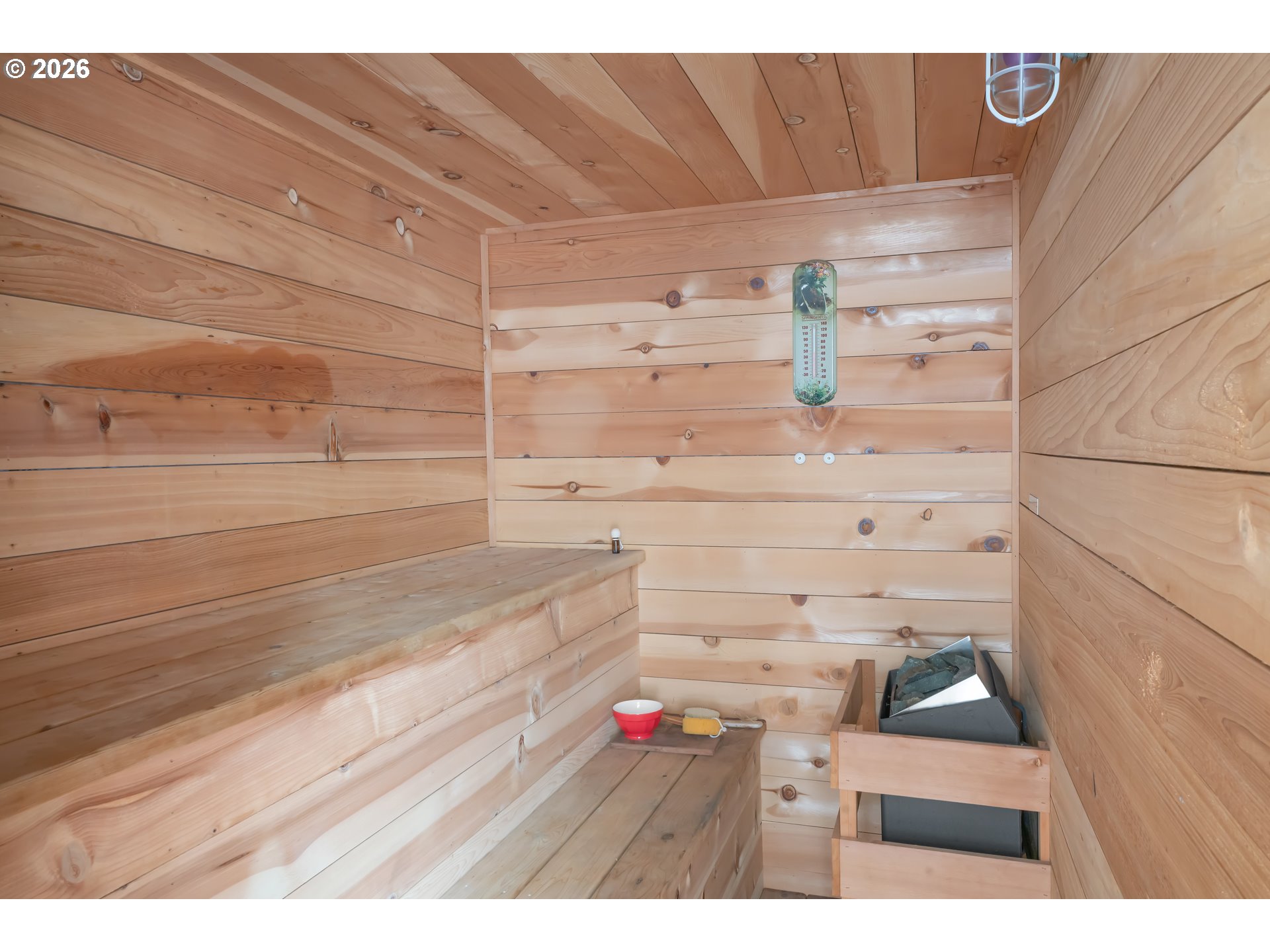 5323 Leavitt Loop Florence, OR 97439 - Photo 40 of 48 Sauna