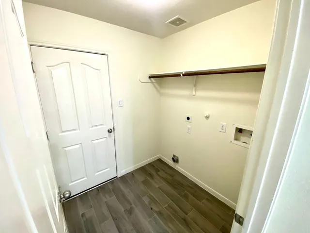 a view of walk in closet
