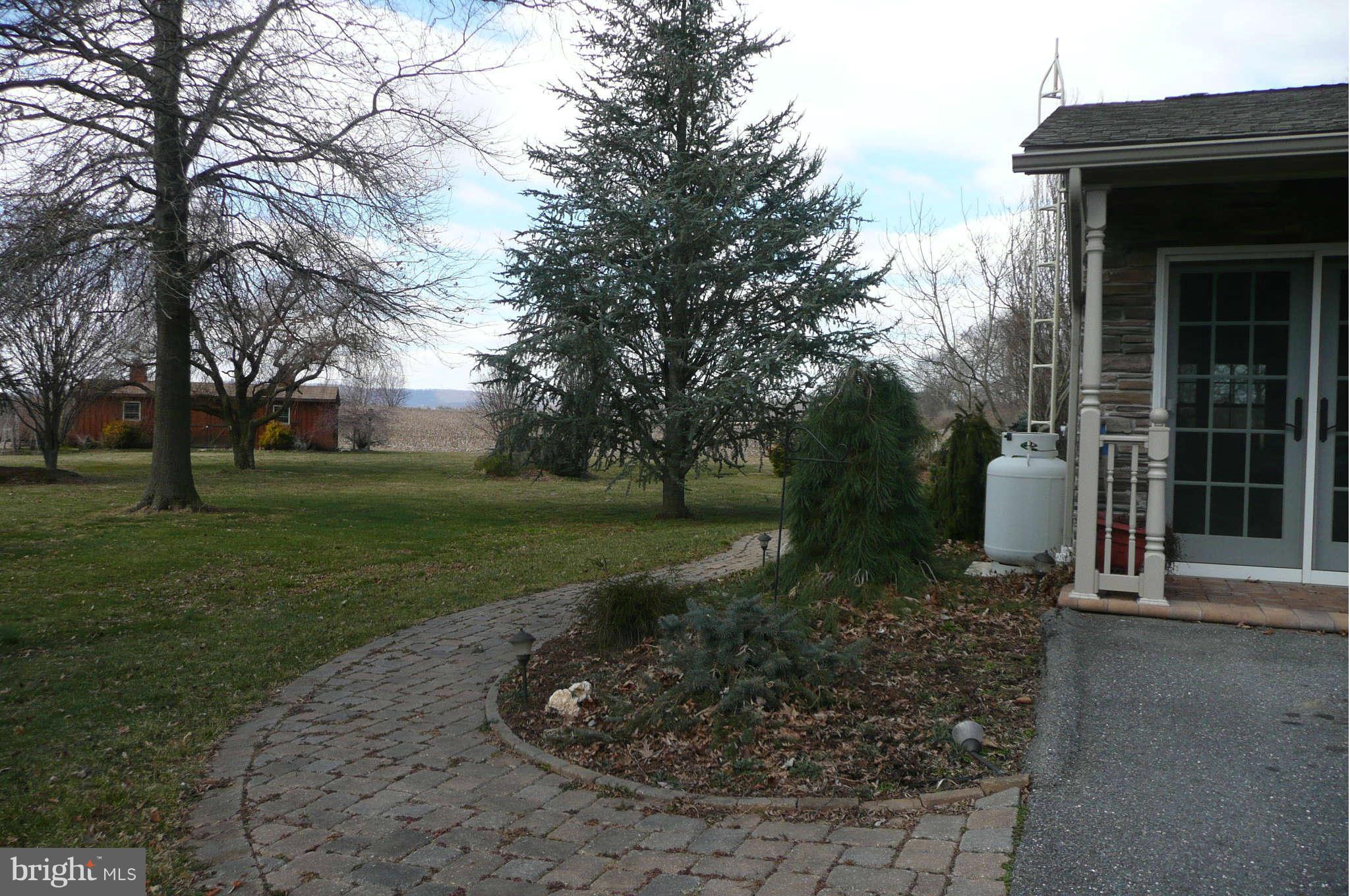 4404 New Design Road Frederick, MD 21703 - Photo 18 of 30 Exterior (General)