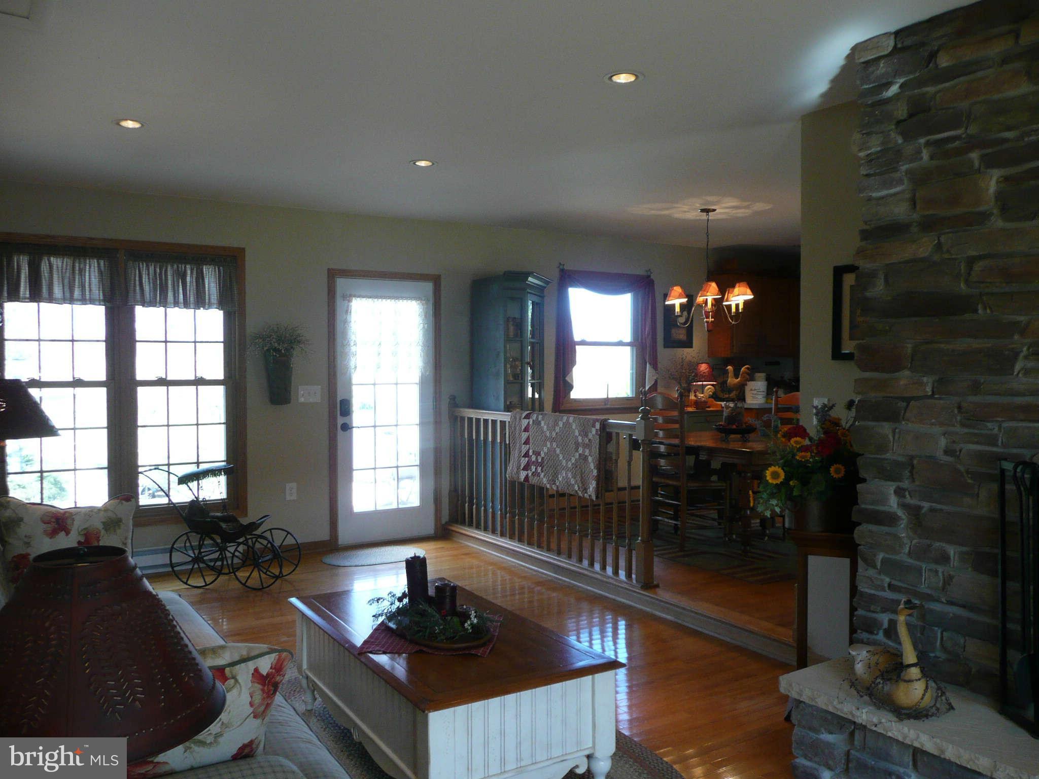 4404 New Design Road Frederick, MD 21703 - Photo 8 of 30 Family Room