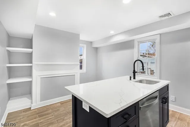 $3,250 | 9 West Main Street, Mendham, NJ 07945