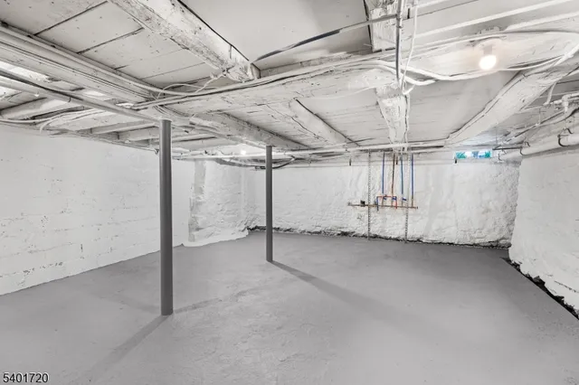 $3,250 | 9 West Main Street, Mendham, NJ 07945