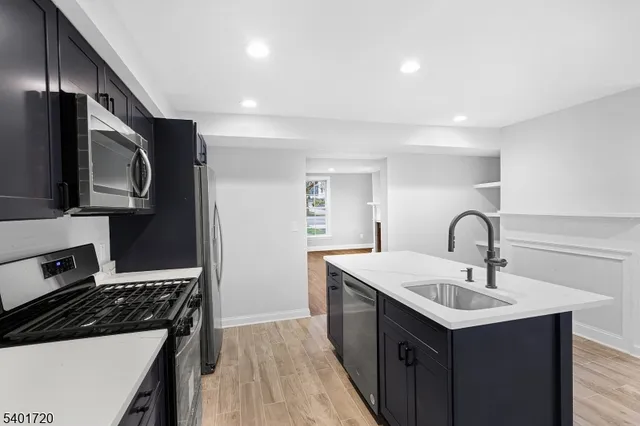 $3,250 | 9 West Main Street, Mendham, NJ 07945