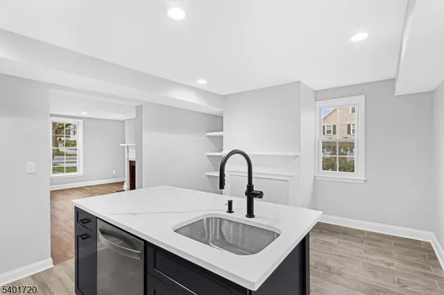 $3,250 | 9 West Main Street, Mendham, NJ 07945