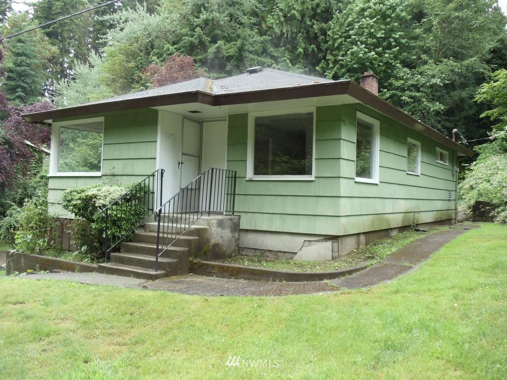 4215 Robinson Road Northeast Bremerton, WA 98310 - Photo 1 of 15 Gallery Image 1