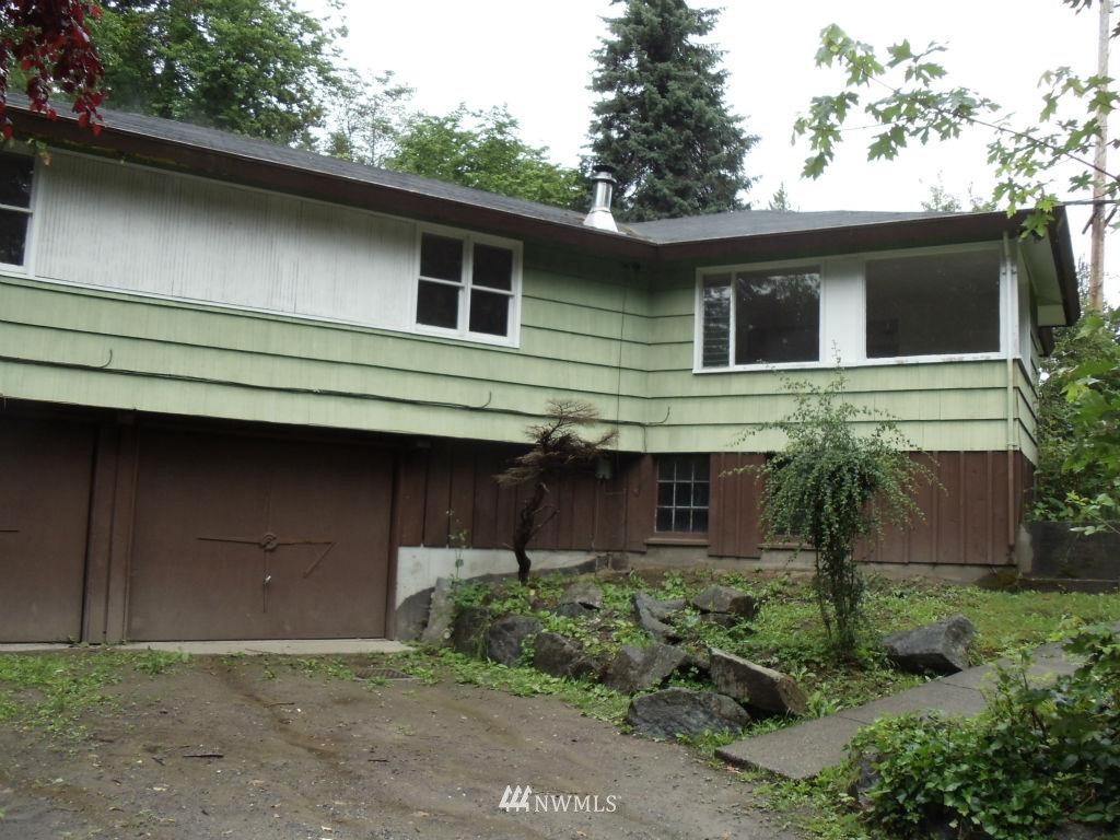 4215 Robinson Road Northeast Bremerton, WA 98310 - Photo 2 of 15 Gallery Image 2