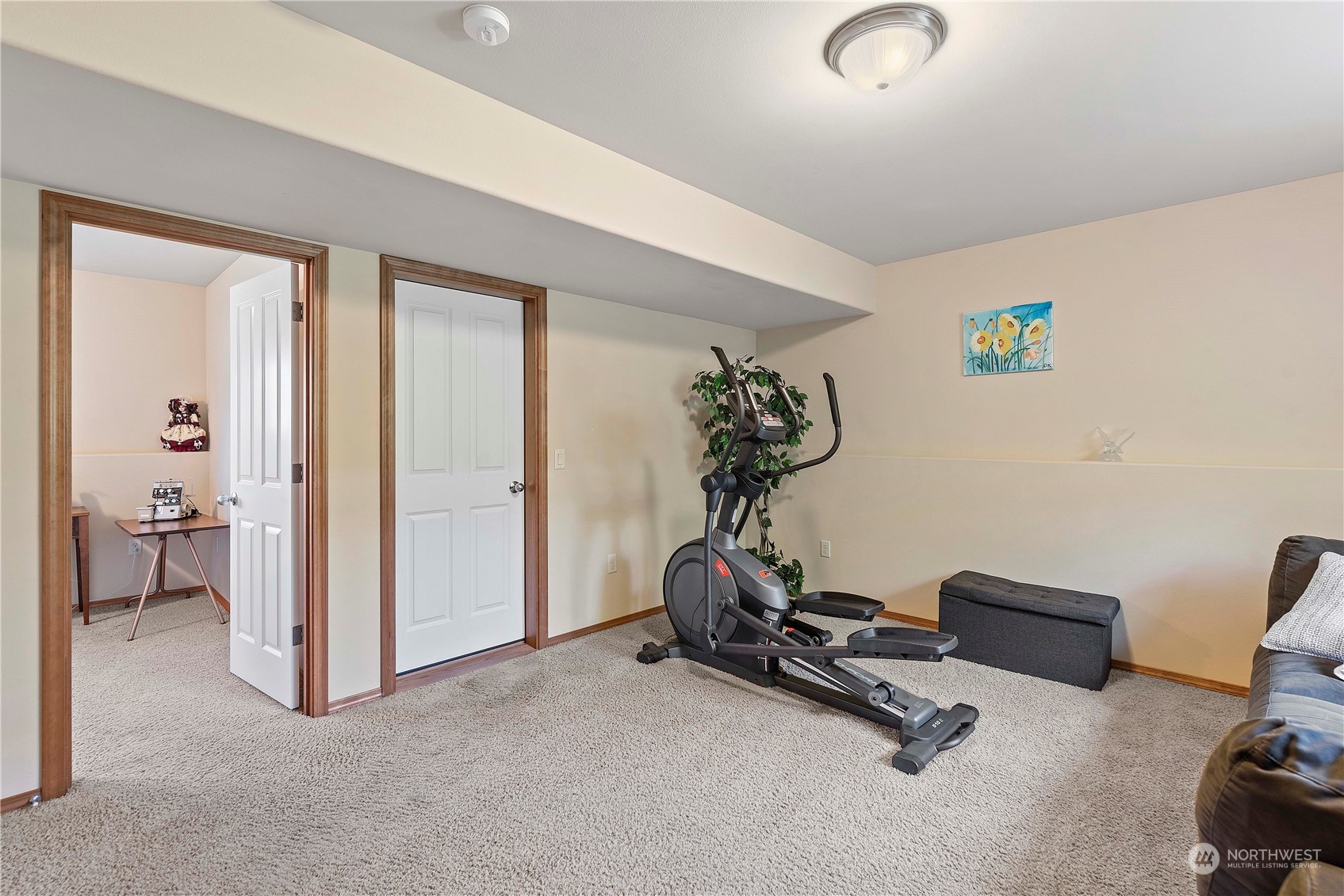 547 Saddle Rock Loop Wenatchee, WA 98801 - Photo 25 of 36 a view of a room with gym equipment
