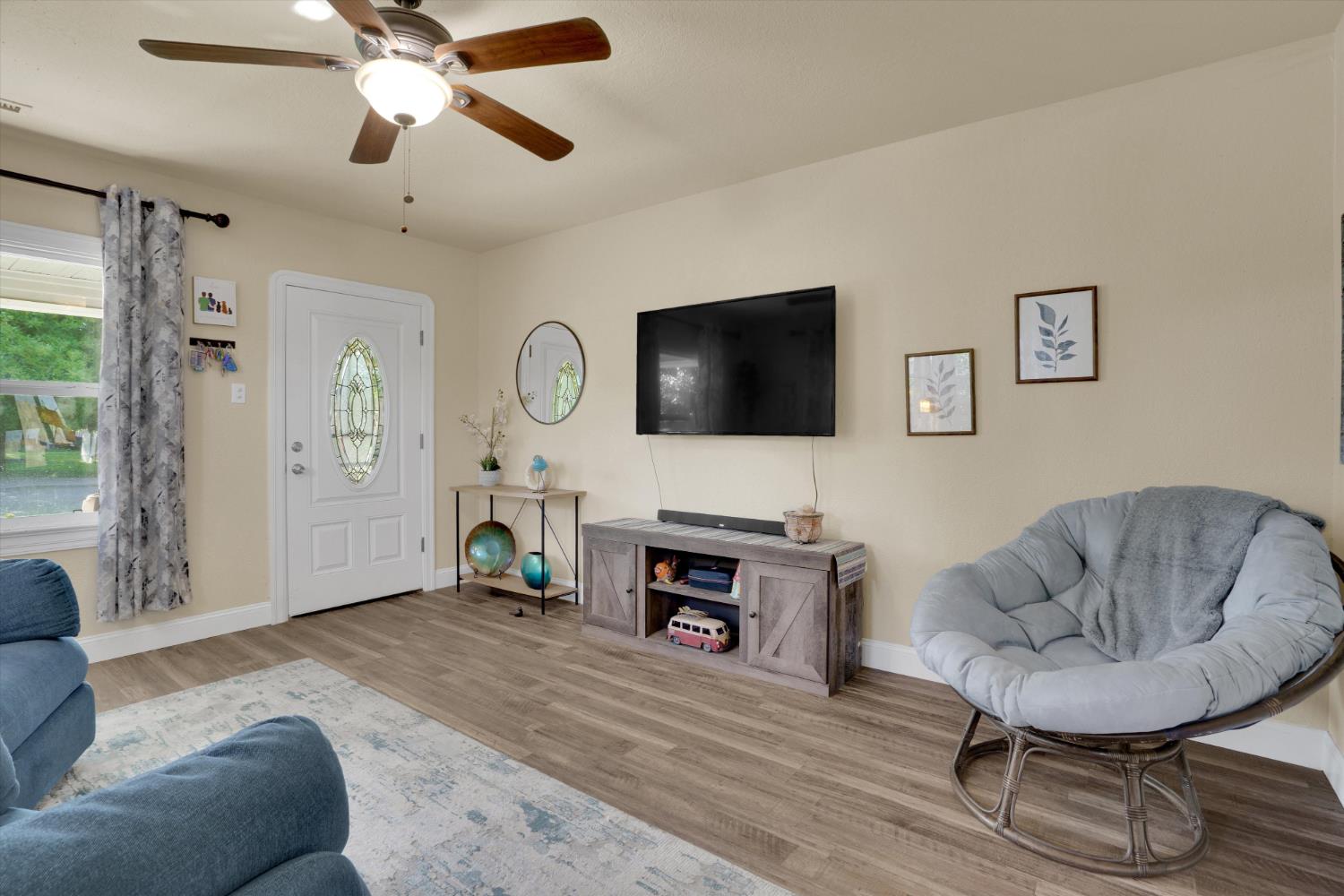 403 South Acacia Avenue Ripon, CA 95366 - Photo 9 of 34