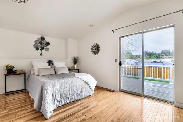 $850,000 | 22414 18th Avenue Southeast, Bothell, WA 98021